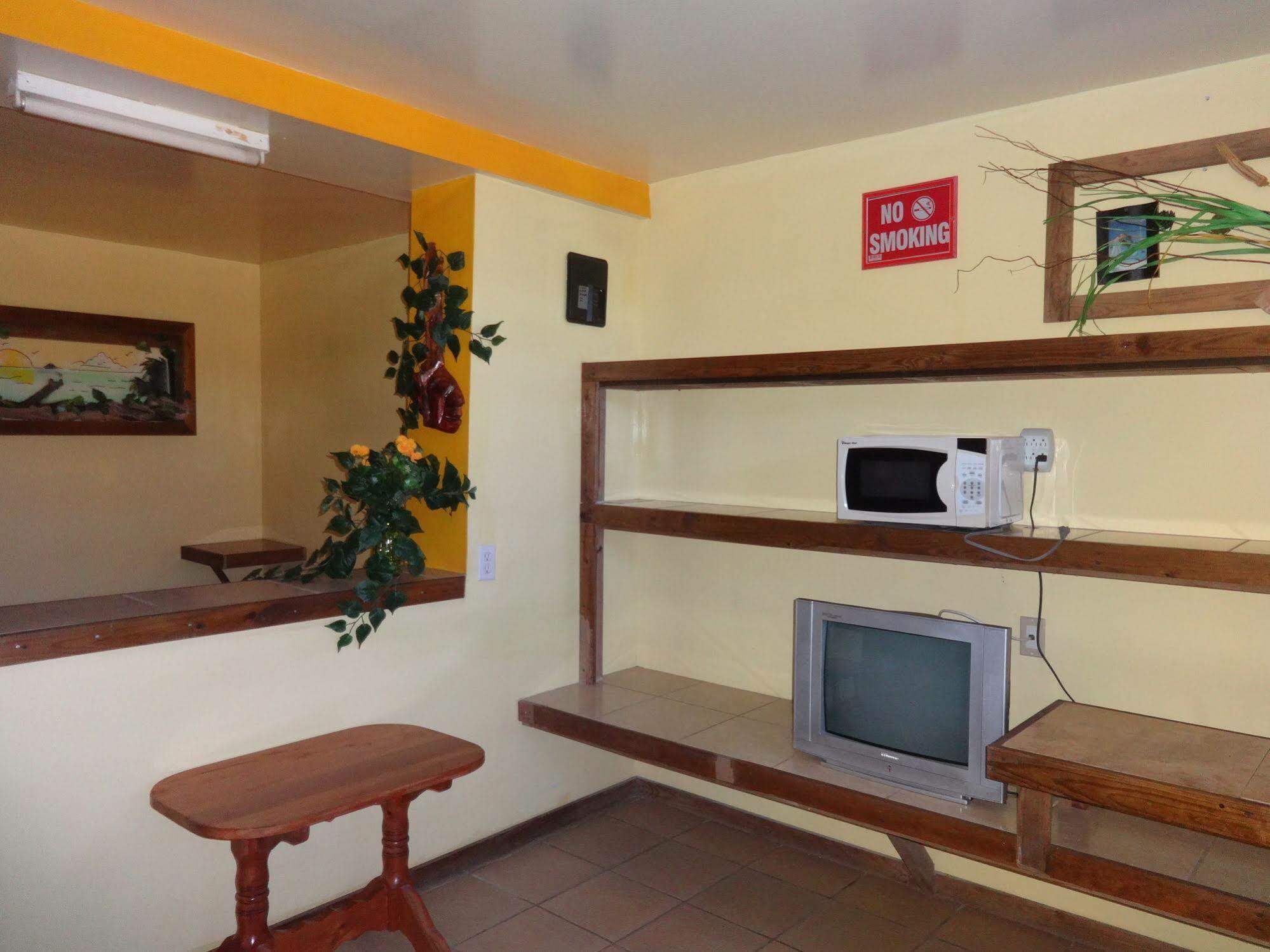 Cocopele Inn San Ignacio Eksteriør billede